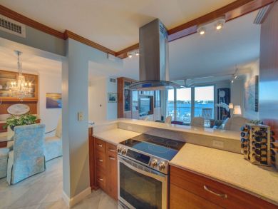 Pensacola Beach Condo 936779
