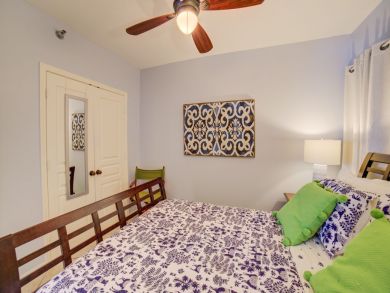 Pensacola Beach Condo 936780