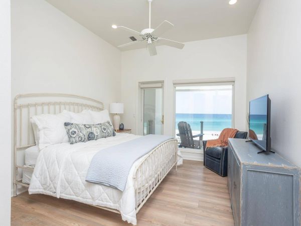 Luxury Pensacola Beach Vacation Home 6 Bedrooms Sleeps 18
