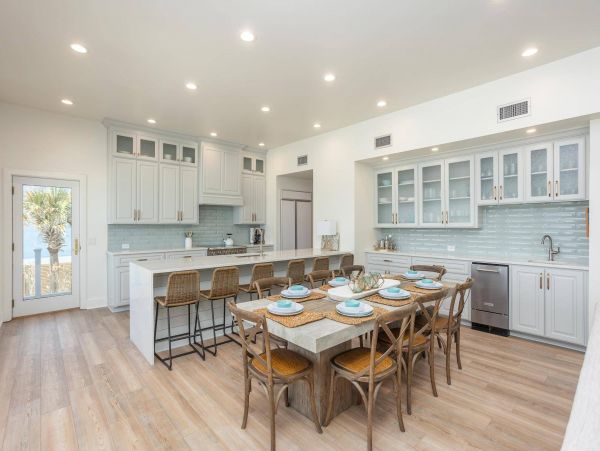 Luxury Pensacola Beach Vacation Home 6 Bedrooms Sleeps 18