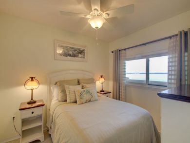 Pensacola Beach Condo 936786
