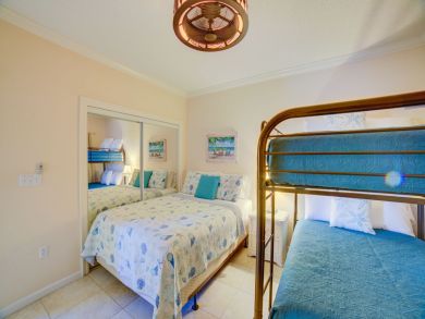 Pensacola Beach Condo 936793
