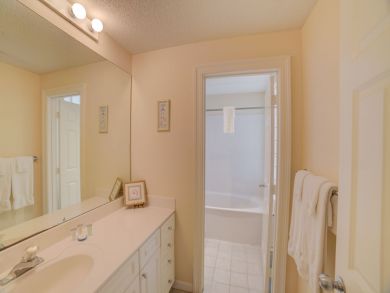 Pensacola Beach Condo 936793