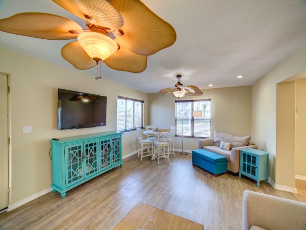 Steps to Beach Vacation Home Four Bedroom