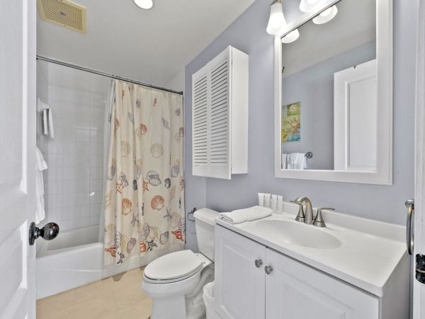 Pensacola Beach Vacation Rental - Gulf Front Condo