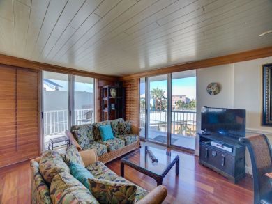 Pensacola Beach Condo 936797