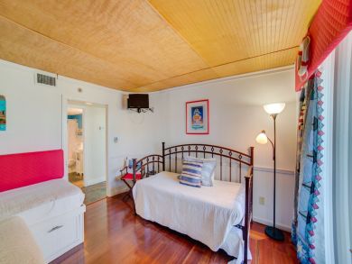 Pensacola Beach Condo 936797