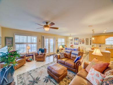 Pensacola Beach Home 936800