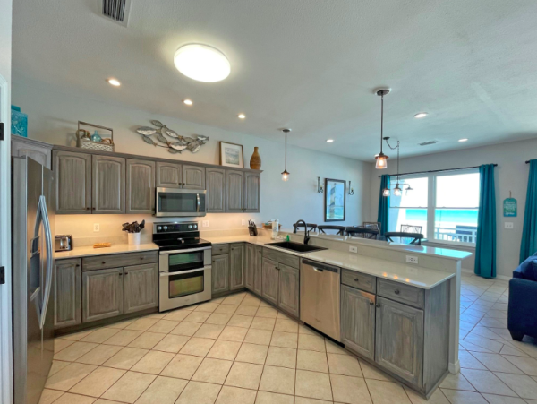 Gulf-Front 4-Bedroom Townhome with Stunning Views and Luxury Amenities