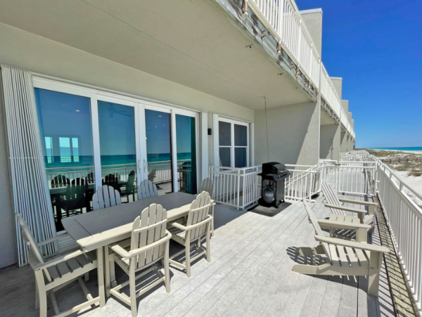 Gulf-Front 4-Bedroom Townhome with Stunning Views and Luxury Amenities