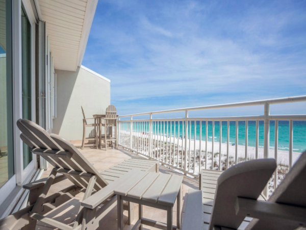 Gulf-Front 4-Bedroom Townhome with Stunning Views and Luxury Amenities
