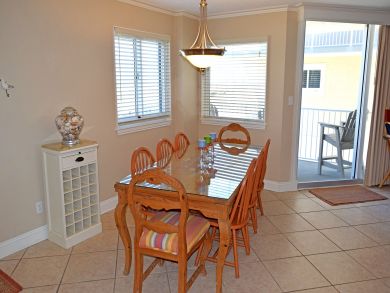 Pensacola Beach Condo 936811
