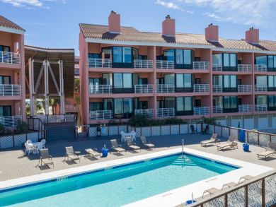 Pensacola Beach Condo 936813
