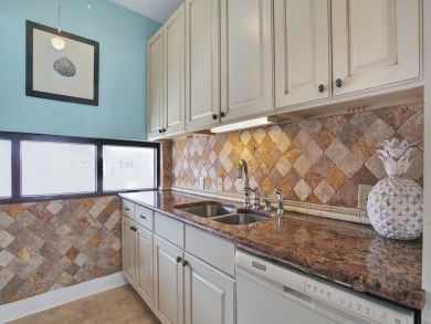Pensacola Beach Condo 936813