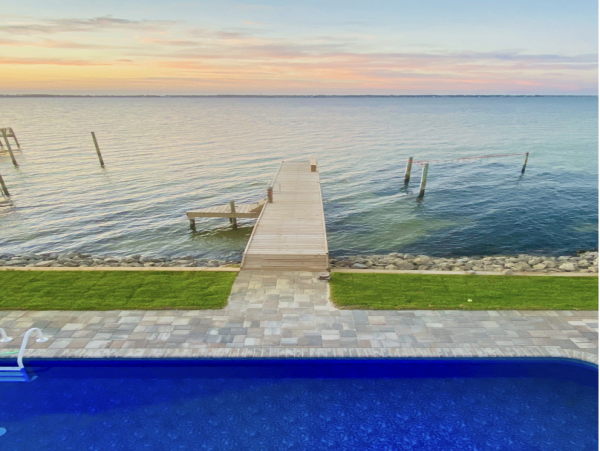Pensacola Private Pool Home Fantastic!