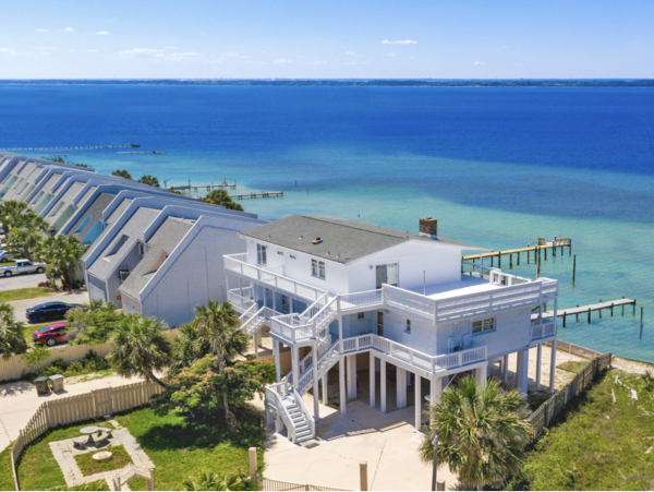 Pensacola Private Pool Home Fantastic!
