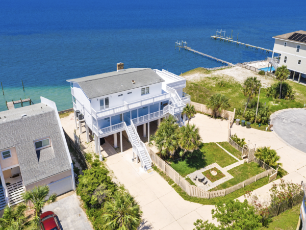 Pensacola Private Pool Home Fantastic!
