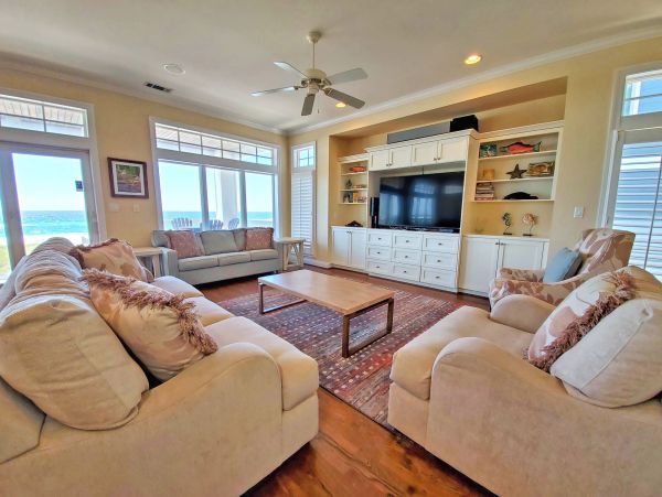 Navarre Vacation Home Five Bedroom On Beach