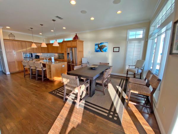 Navarre Vacation Home Five Bedroom On Beach