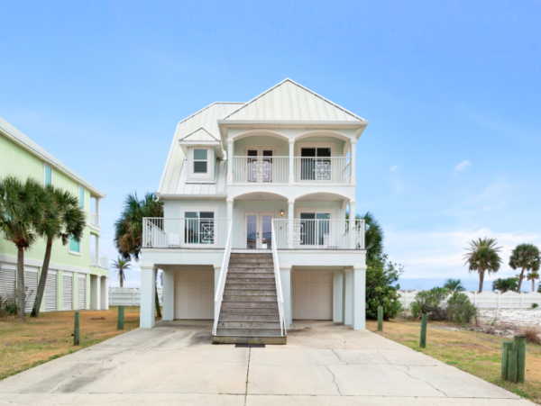 Pensacola Luxury Beachfront Retreat with 5-Bedrooms and Stunning Views