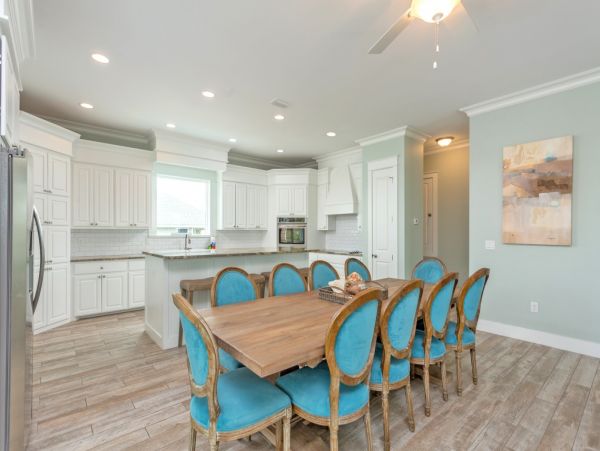 Pensacola Six Bedroom Vacation Home 50 Steps to Beach