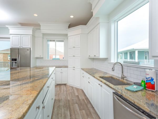 Pensacola Six Bedroom Vacation Home 50 Steps to Beach