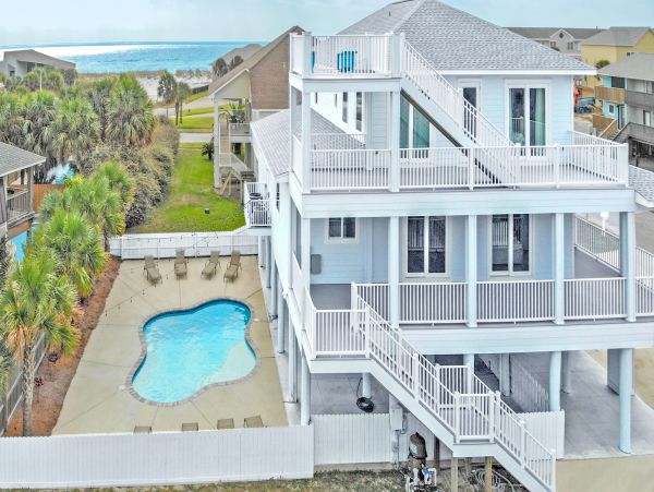 Pensacola Six Bedroom Vacation Home 50 Steps to Beach