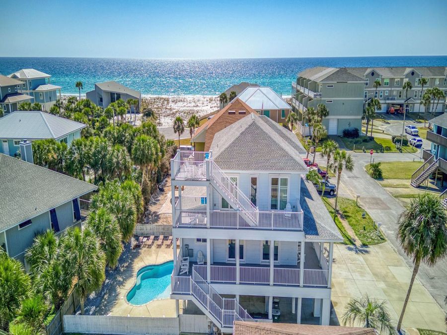 Pensacola Six Bedroom Vacation Home 50 Steps to Beach