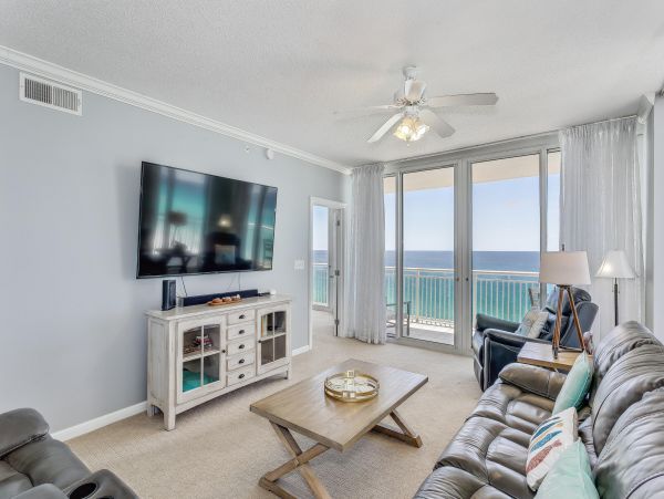 Beautiful Beachfront Three Bedroom Condo in Navarre Beach