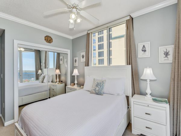 Beautiful Beachfront Three Bedroom Condo in Navarre Beach