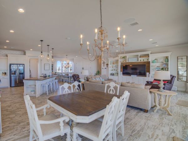 Oceanfront Vacation Six Bedroom Rental in Pensacola Beach