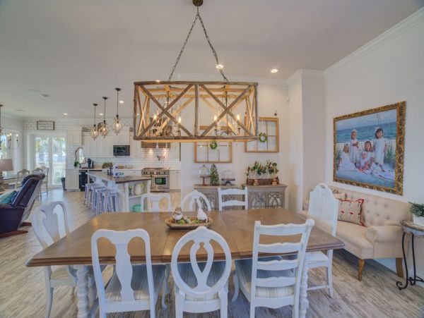 Oceanfront Vacation Six Bedroom Rental in Pensacola Beach