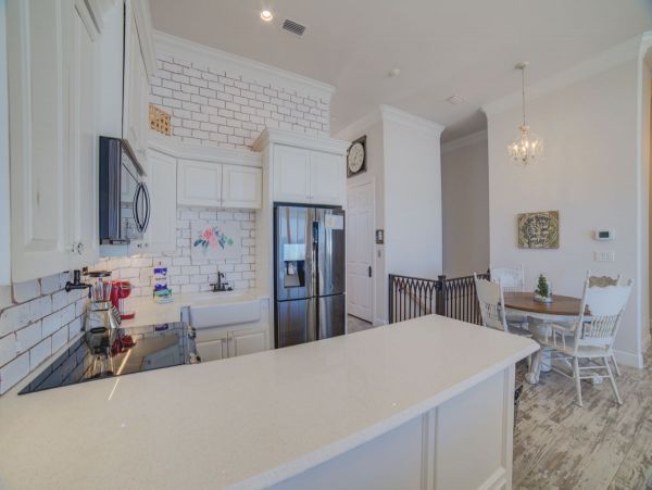 Oceanfront Vacation Six Bedroom Rental in Pensacola Beach