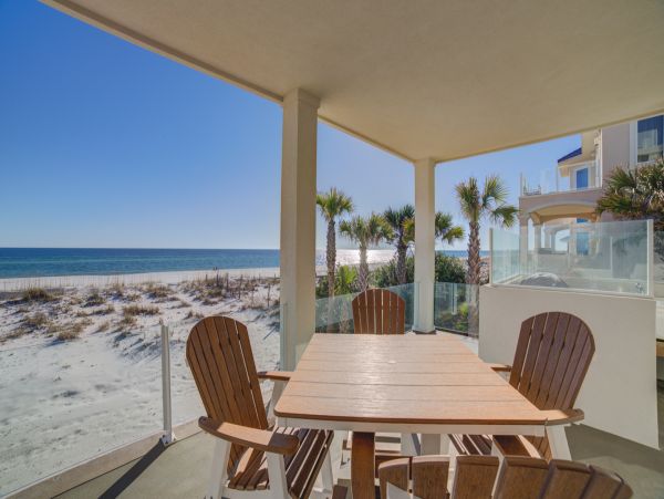 Oceanfront Vacation Six Bedroom Rental in Pensacola Beach