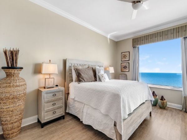 Beautiful Pensacola Gulf Front 3 Bedroom Condo Sleeps 9