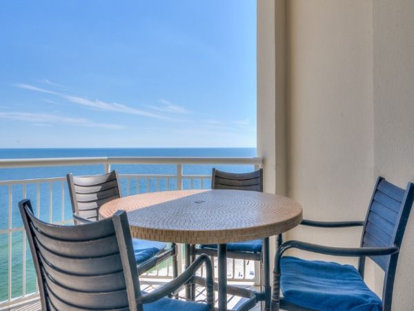 Beautiful Pensacola Gulf Front 3 Bedroom Condo Sleeps 9
