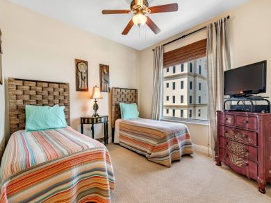 Pensacola Beach Condo 936861
