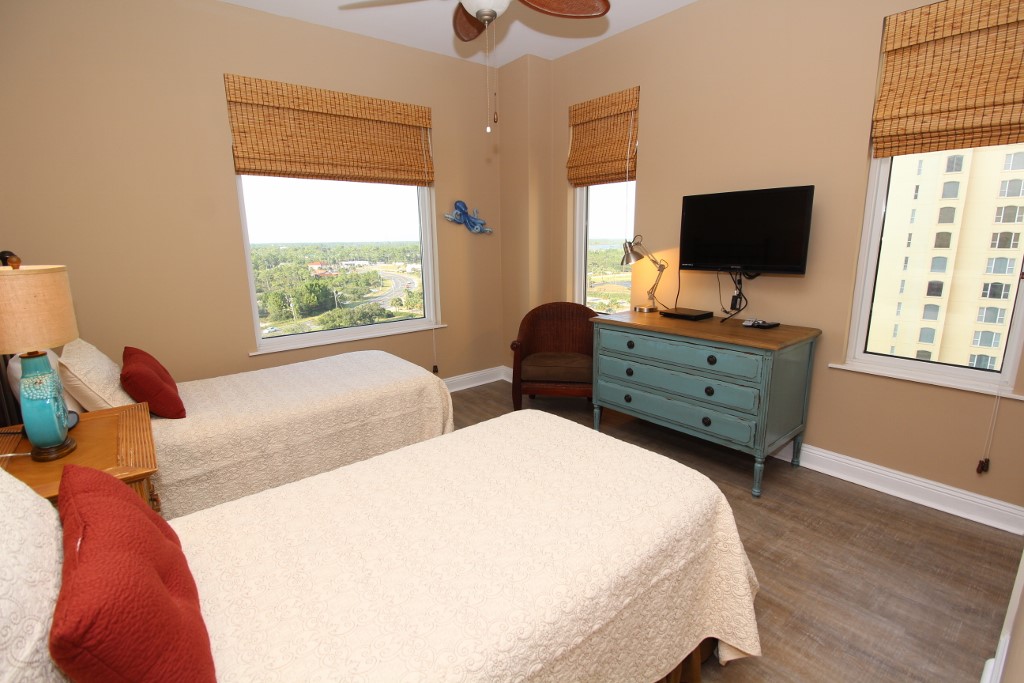Pensacola Beach Condo 936875