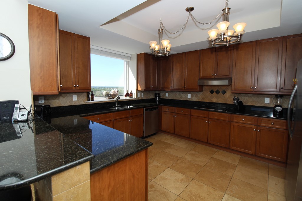 Pensacola Beach Condo 936877