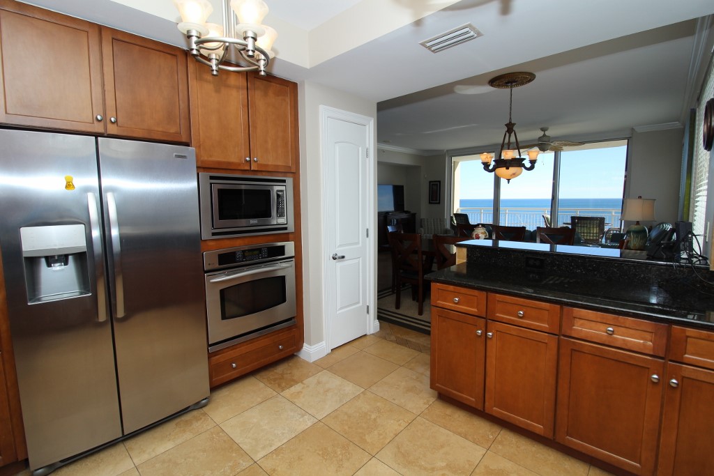 Pensacola Beach Condo 936877
