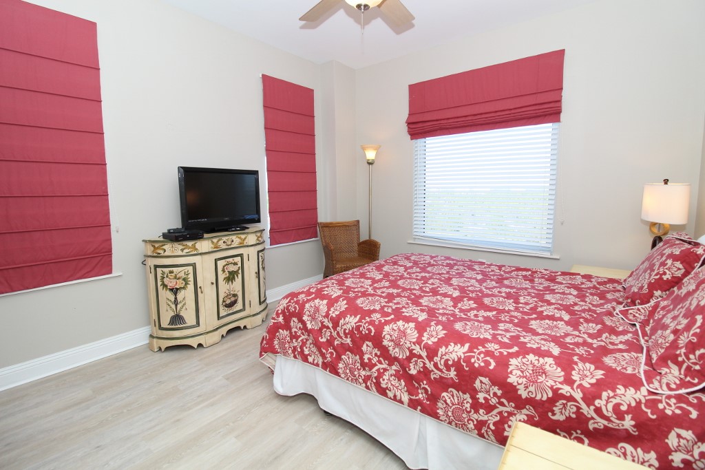 Pensacola Beach Condo 936877