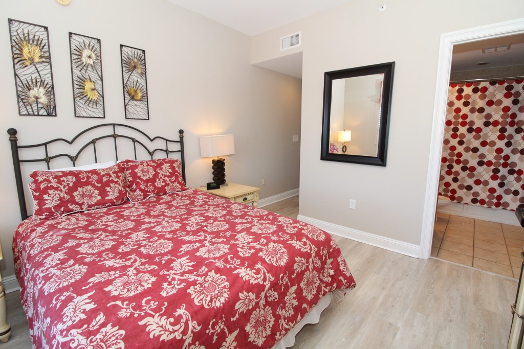 Pensacola Beach Condo 936877