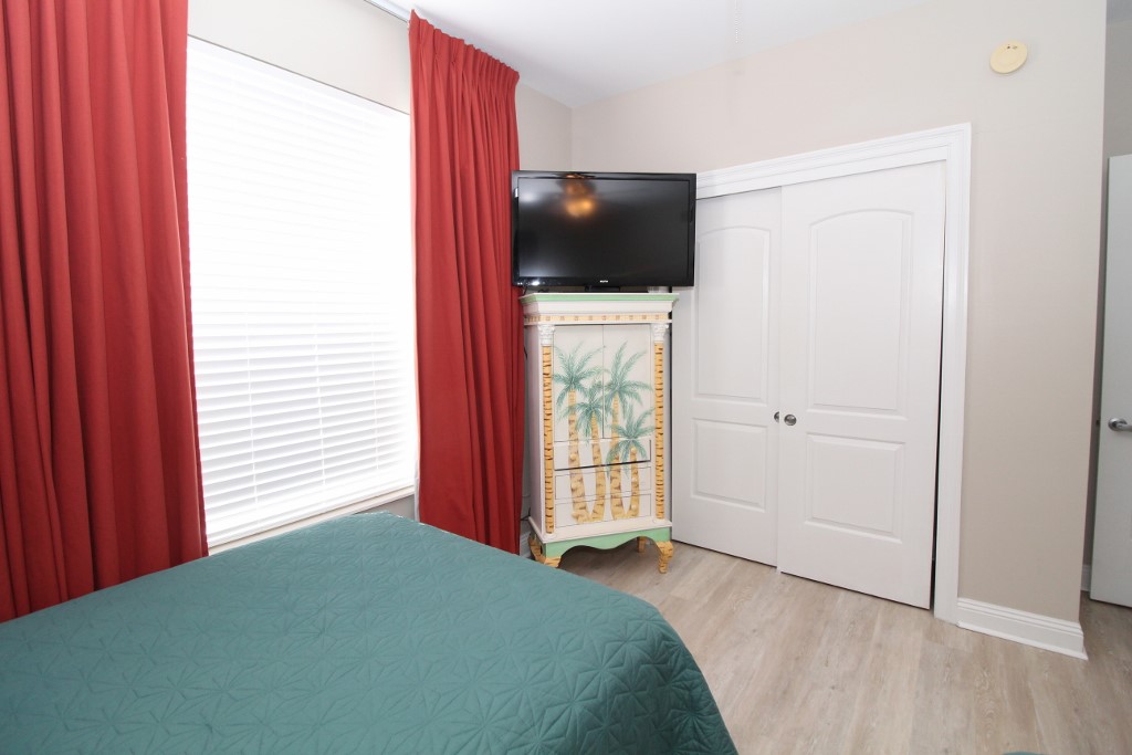 Pensacola Beach Condo 936877