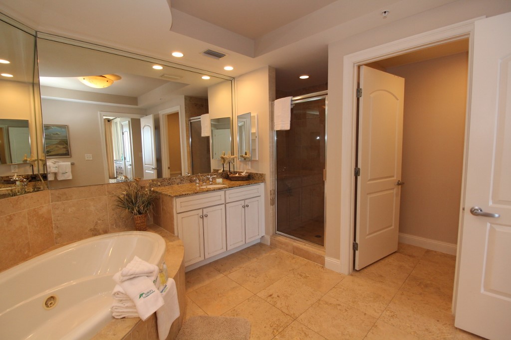 Pensacola Beach Condo 936884