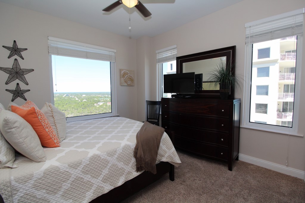 Pensacola Beach Condo 936884