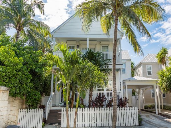 Duck Key Vacation Rental Home Three Bedrooms & Private Pool
