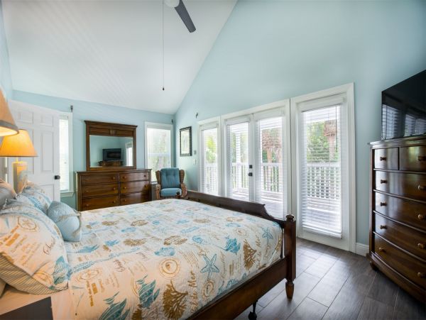 Duck Key Vacation Rental Home Three Bedrooms & Private Pool