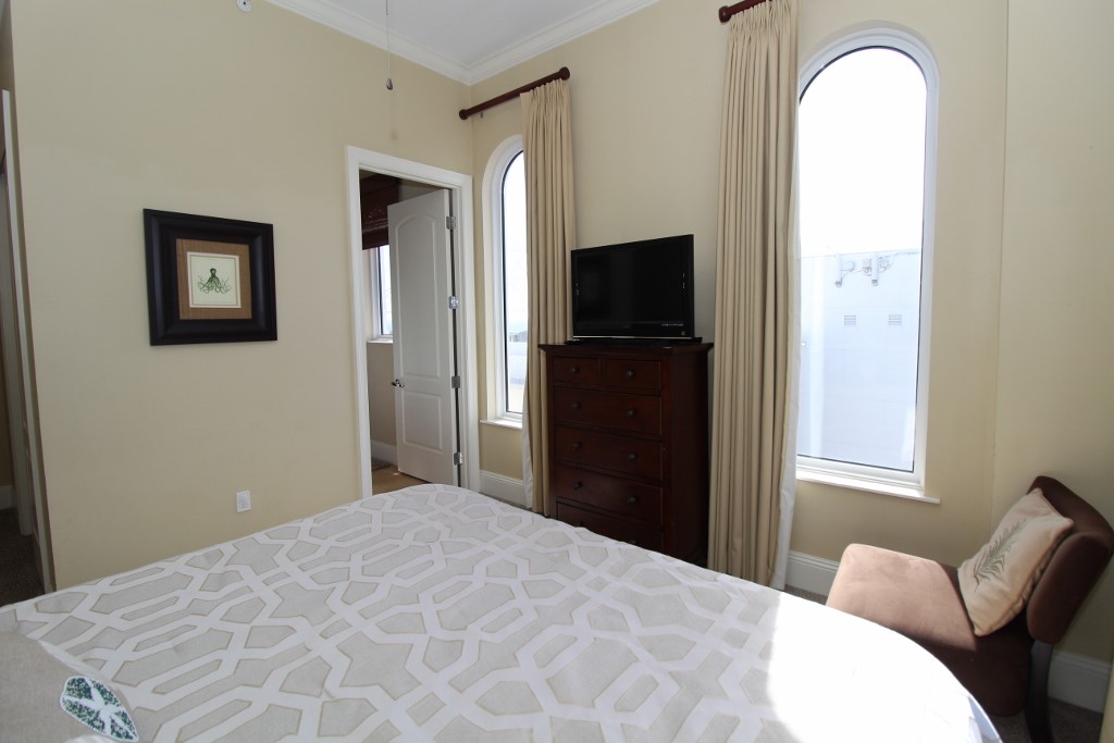 Pensacola Beach Condo 936889