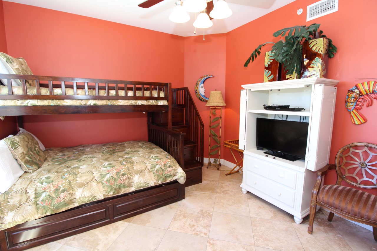 Pensacola Beach Condo 936890
