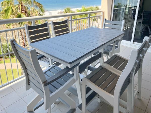 Gulf Front Pensacola Beach Three Bedroom Vacation Rental